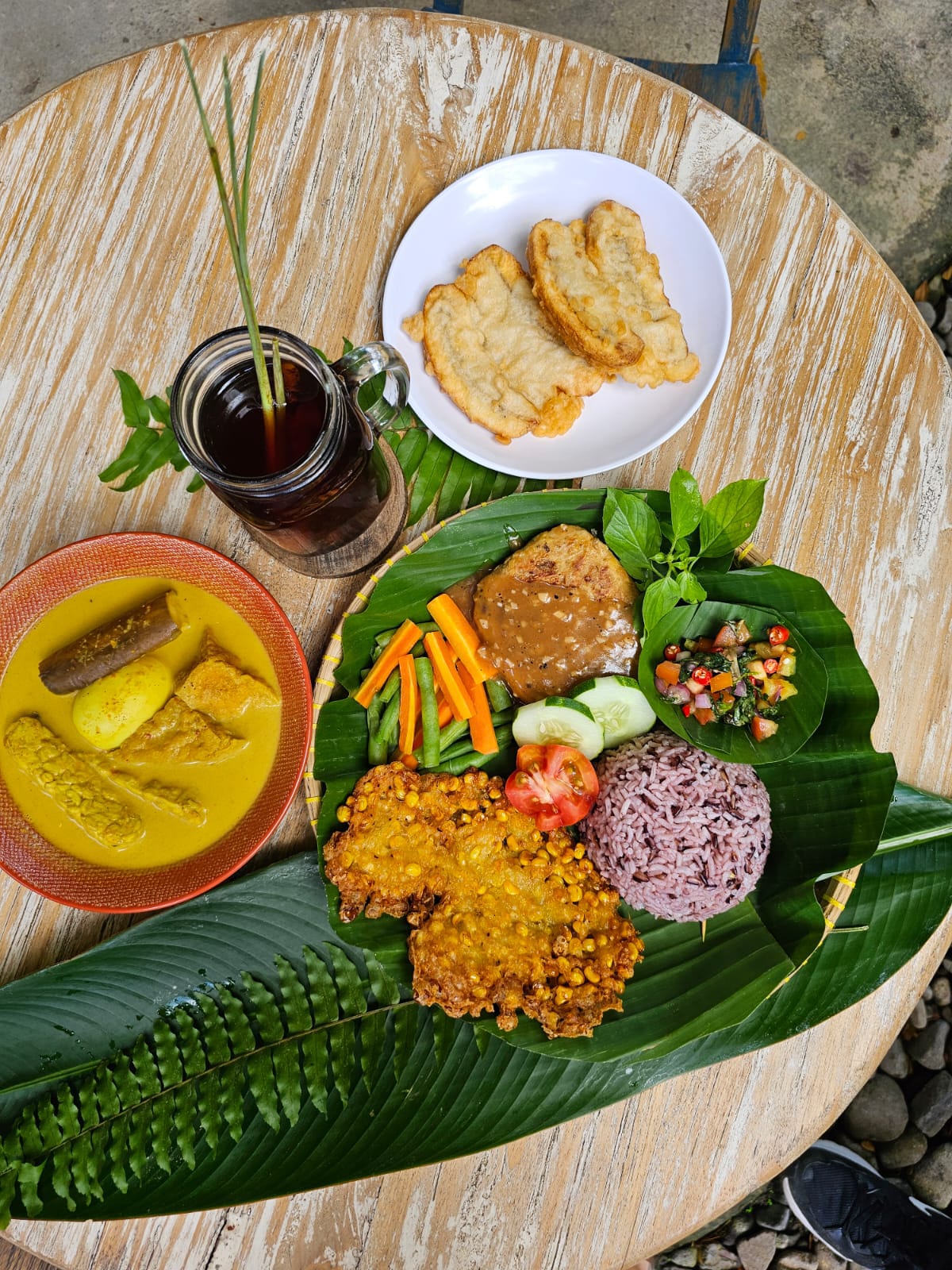 Restoran vegetarian labuan bajo